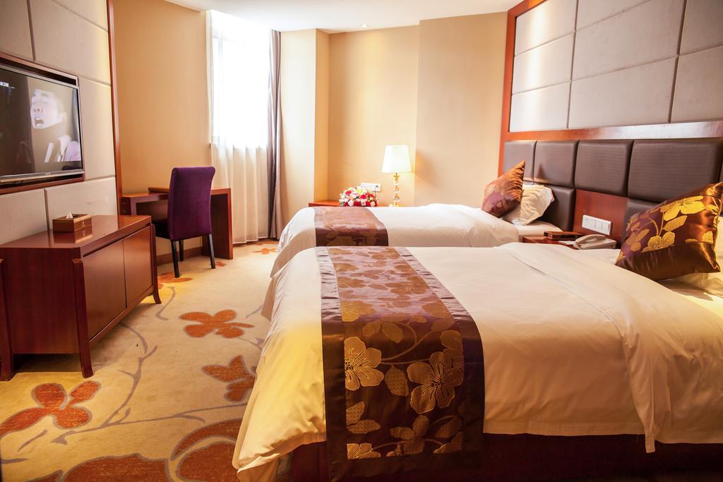 קונמינג Xiangjiang Hotel מראה חיצוני תמונה