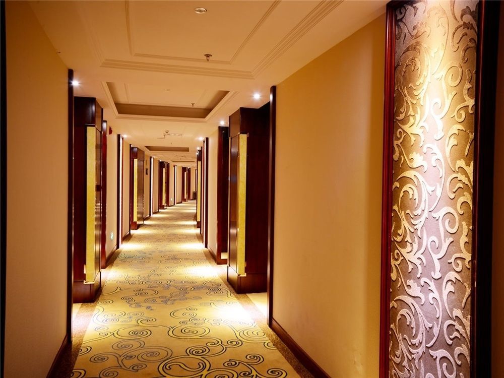קונמינג Xiangjiang Hotel מראה חיצוני תמונה