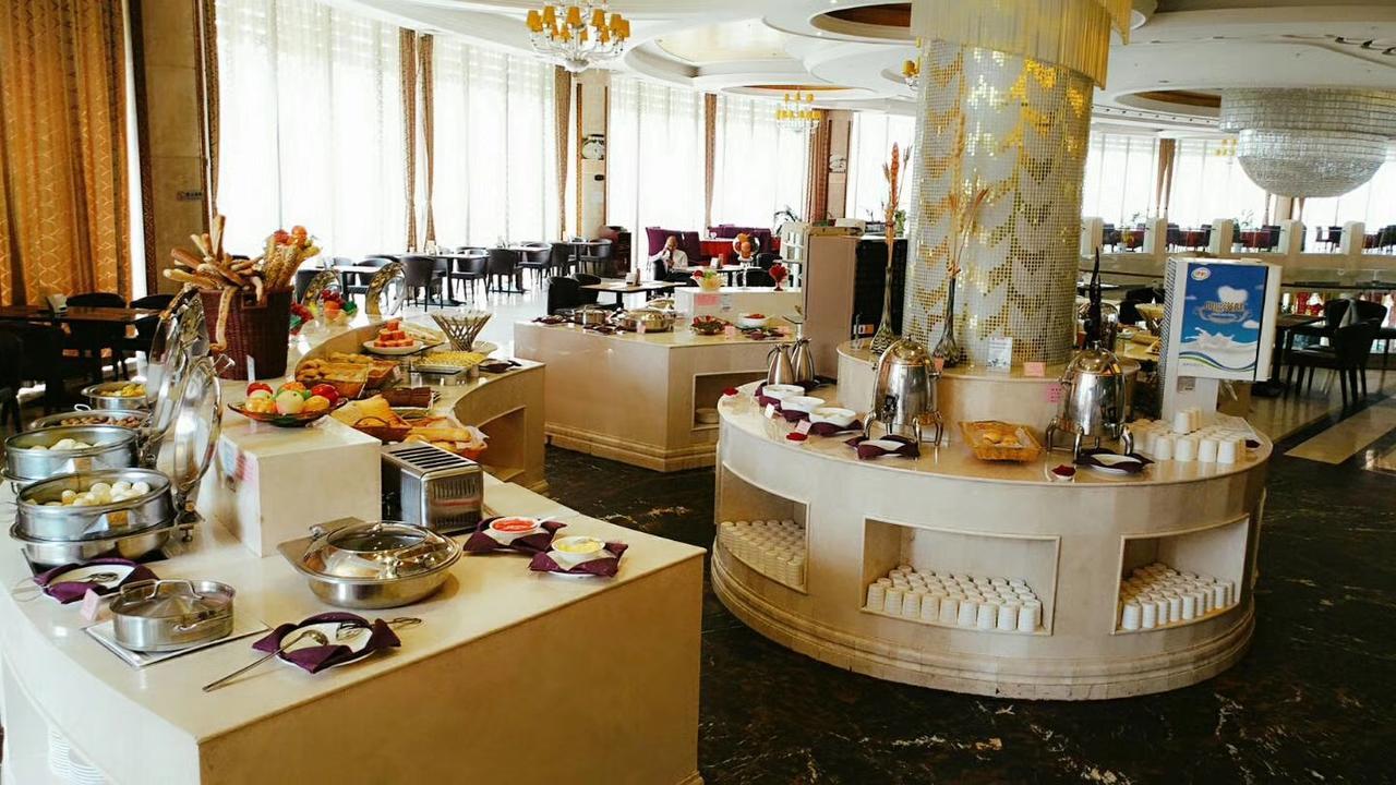 קונמינג Xiangjiang Hotel מראה חיצוני תמונה